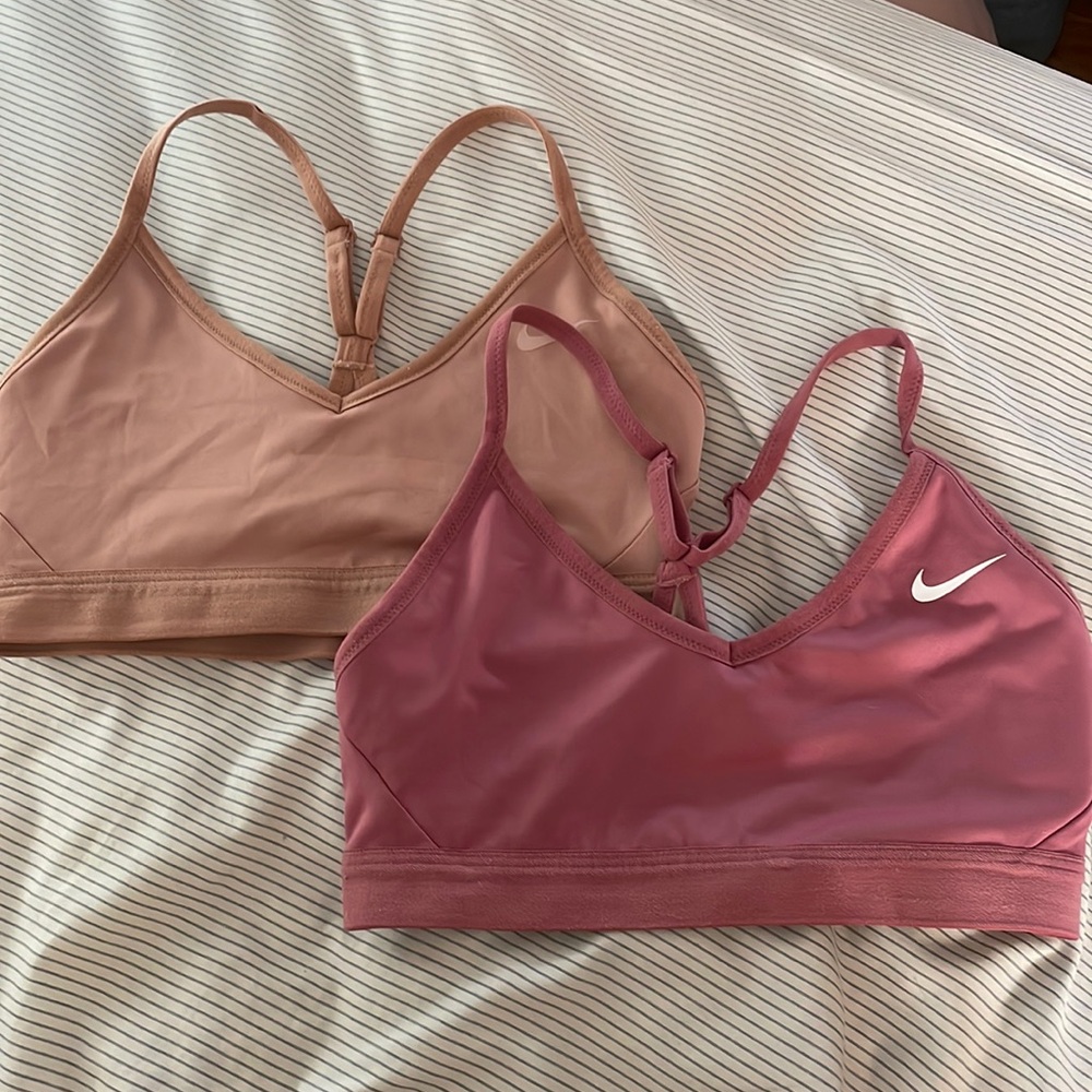 brand new gorgeous pink nike indy sports bras